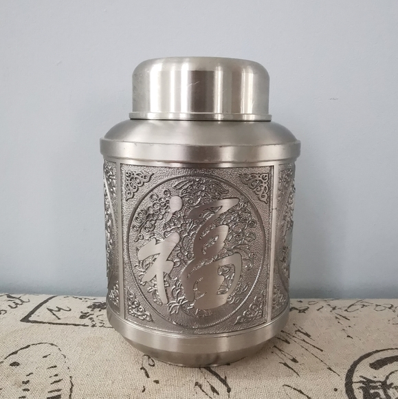 Oriental Cylinder Tin-metal Can - Picture 1 of 6